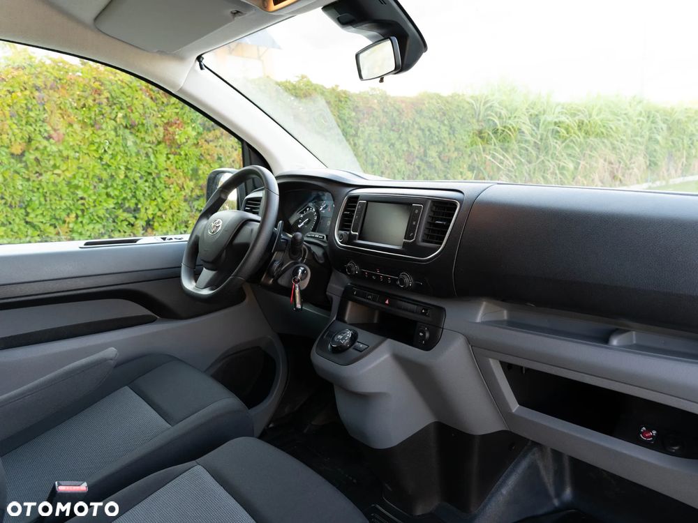 Toyota ProAce - 23