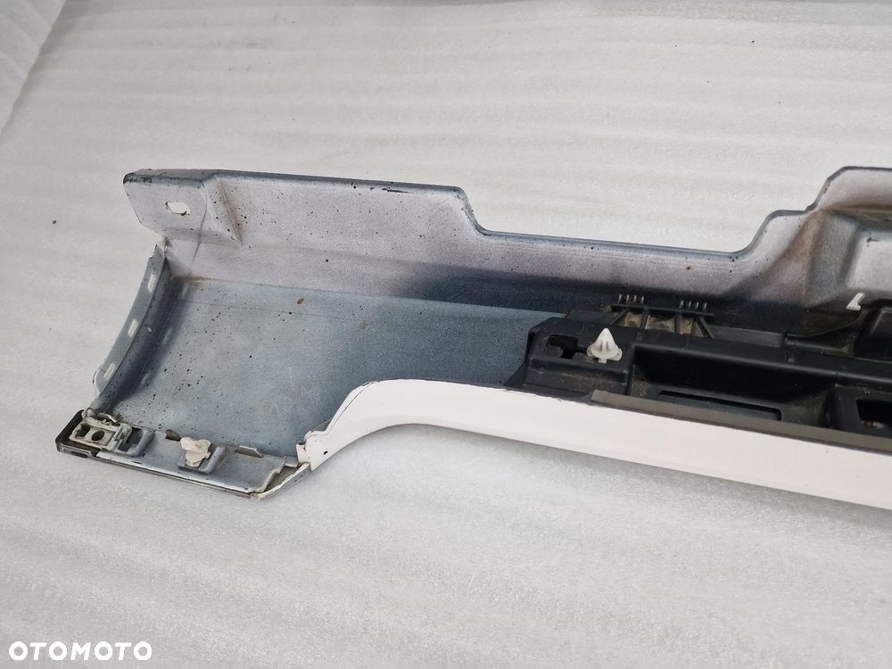 VW PASSAT B8 3G0 14- PRAWA LISTWA PROGOWA / NAKŁADKA PROGU , CZARNA , BIAŁA , SREBRNA , NR 3G0853858F , NR AUKCJI PR347 - 24