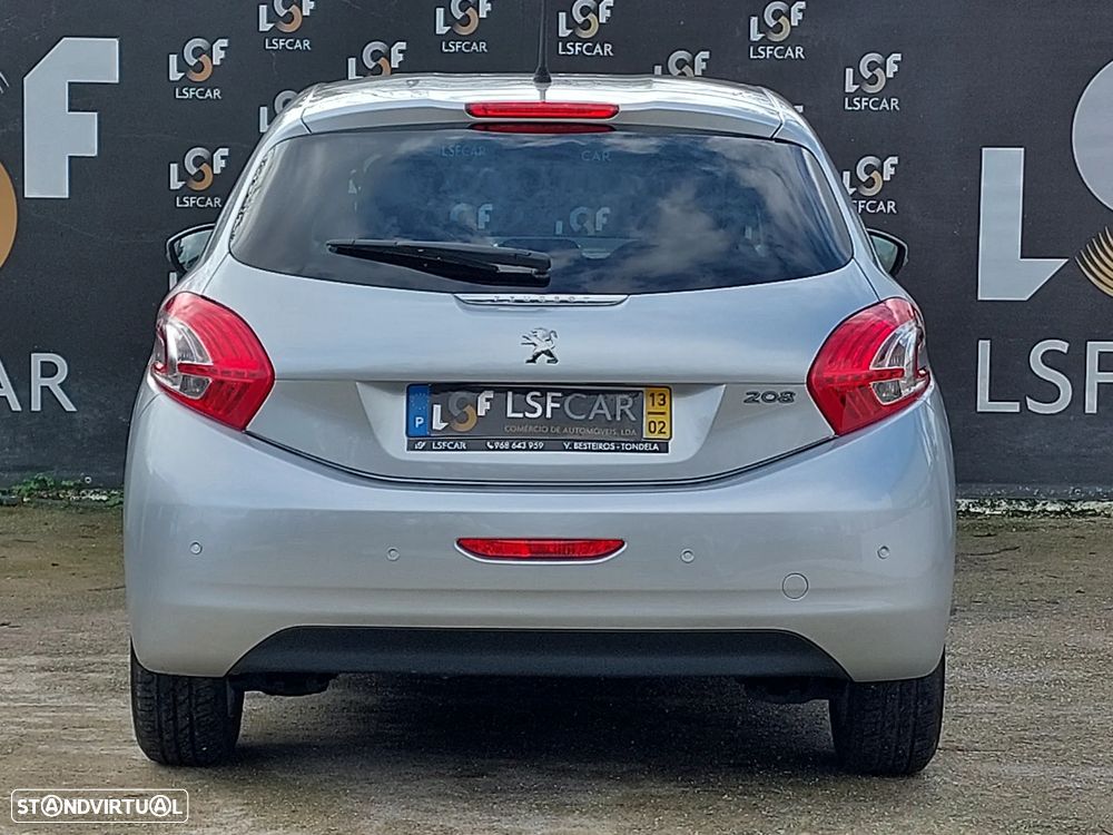 Peugeot 208 1.4 HDi Active - 4