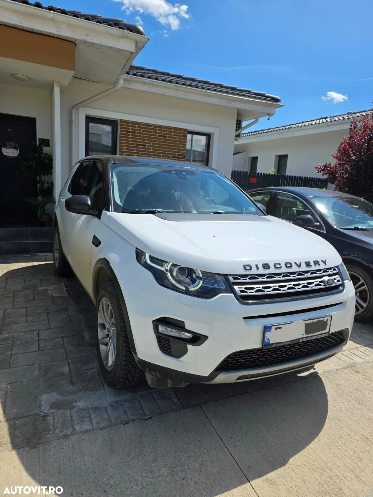 Land Rover Discovery Sport 2.0 l TD4 HSE Aut. - 4