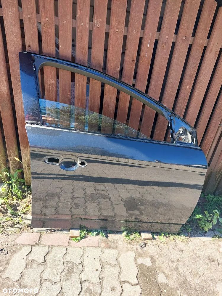 Drzwi prawe przednie Ford Mondeo MK4 kolor G6 - 1