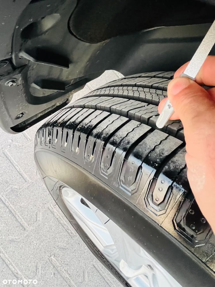 Toyota Highlander - 13