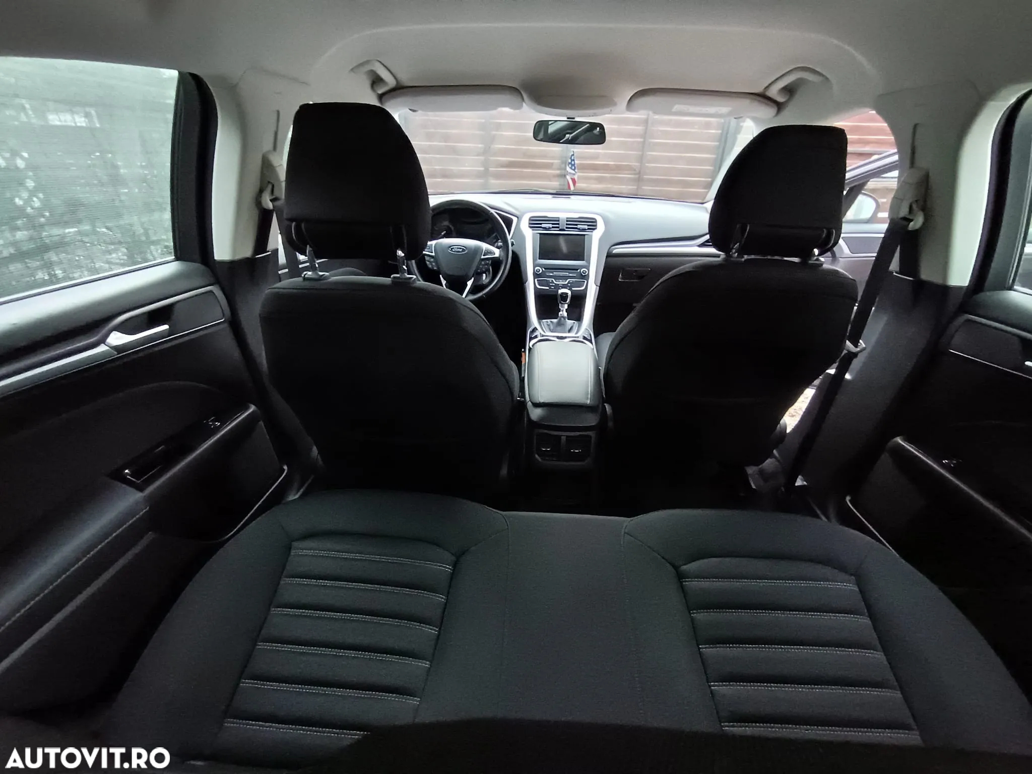 Ford Mondeo - 8