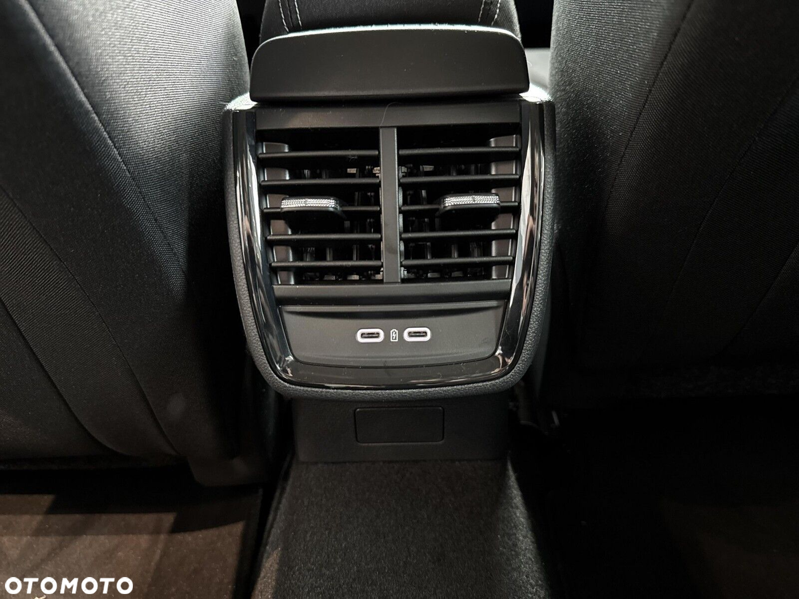 Skoda Scala 1.0 TSI Selection - 30