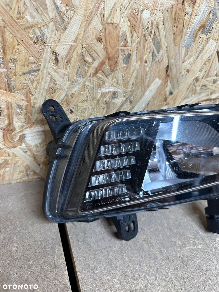 VW POLO 2G HALOGEN DRL PRAWY LEWY  2G0941662 2G0941661 - 2