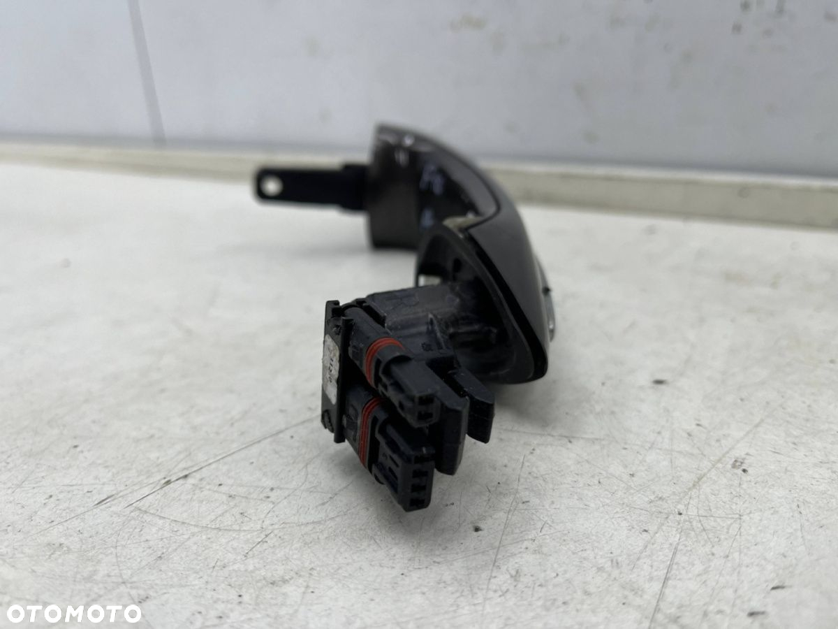 Klamka BMW F10 F01 F04 F06 F07 F12 F13 10-17r. prawa tylna przednia zewnętrzna rączka drzwi keyless - 11