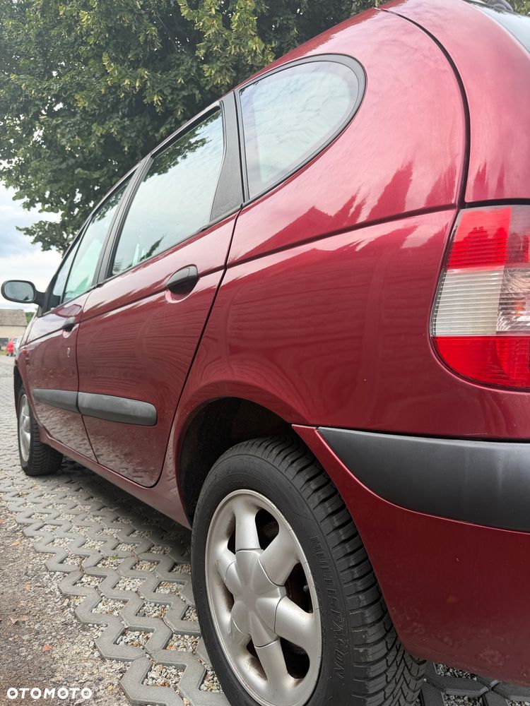 Renault Scenic 1.6 16V EXA - 15