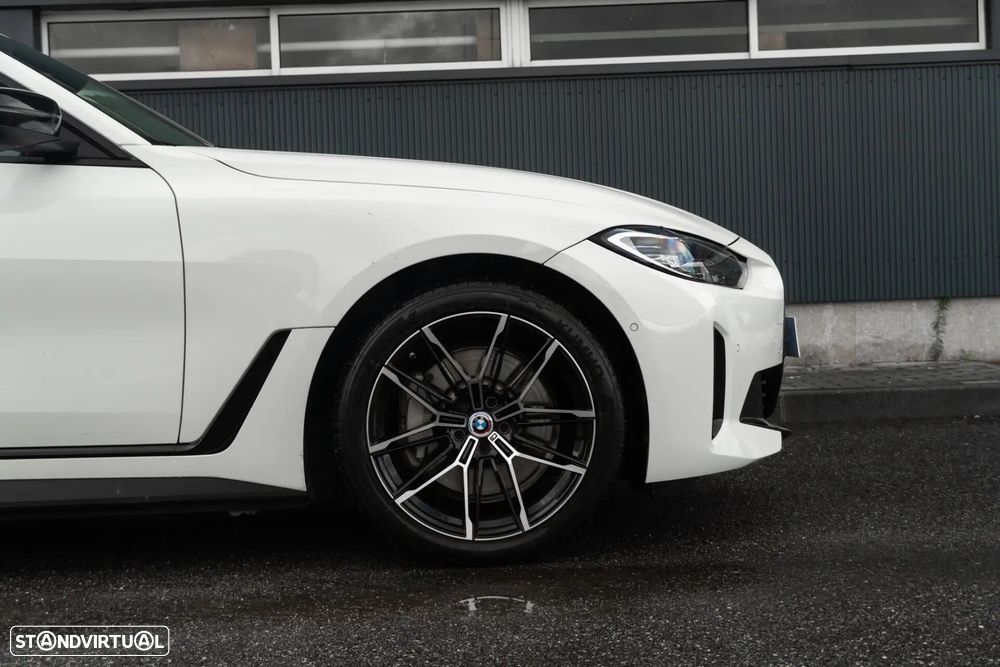 BMW i4 eDrive40 - 36