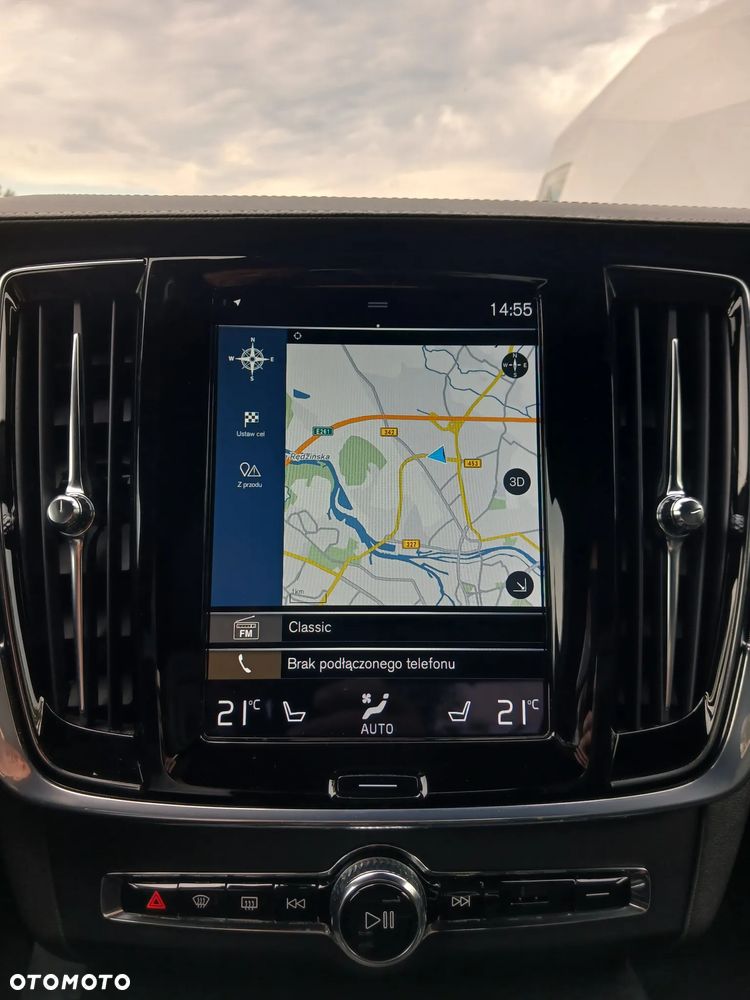 Volvo S90 T8 AWD Plug-In Hybrid R-Design - 23