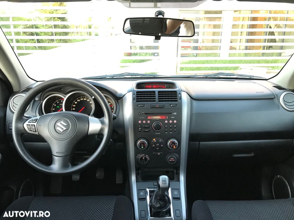 Suzuki Grand Vitara - 13