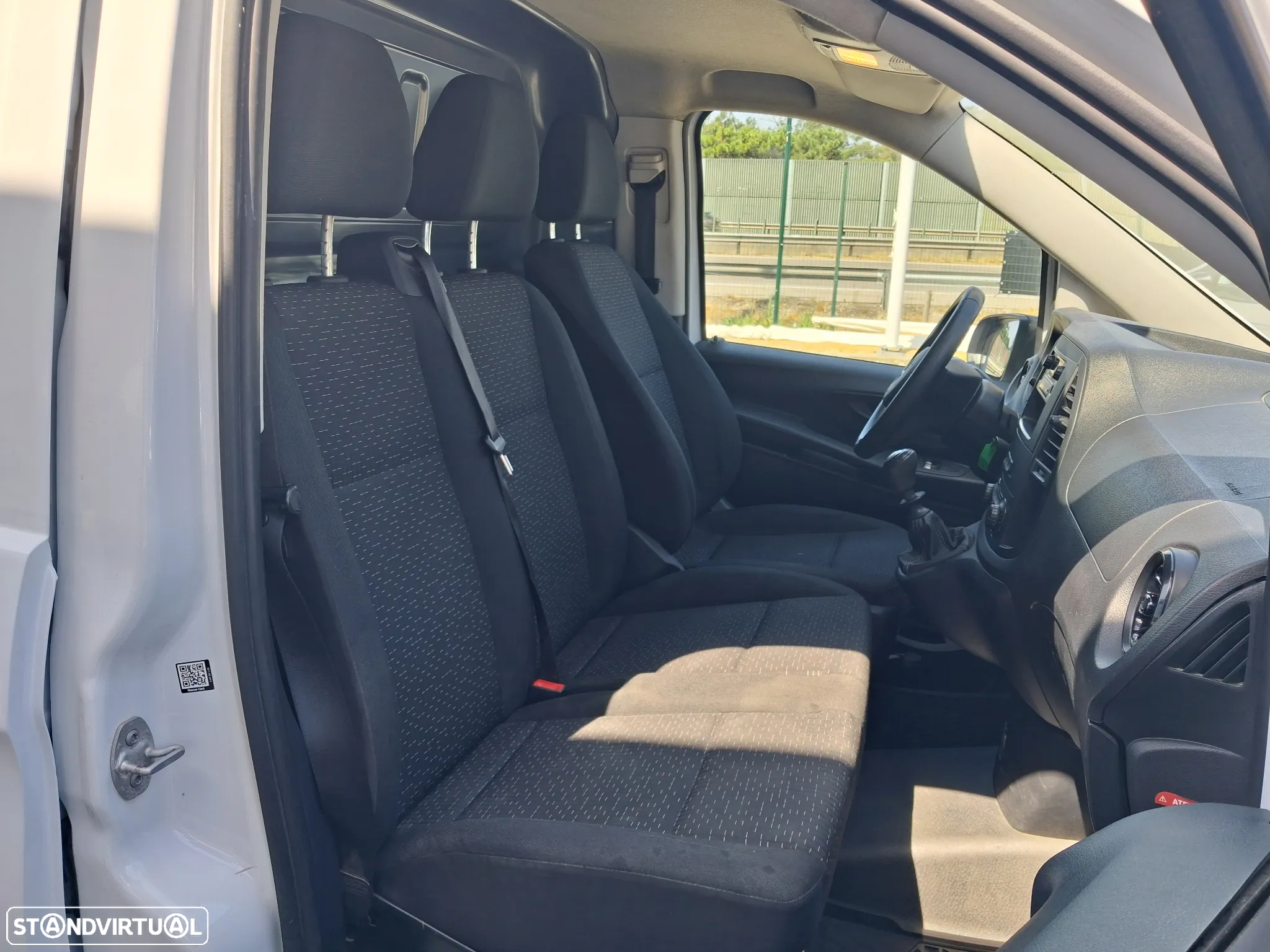 Mercedes-Benz Vito 110 CDI Furgão Standard - 9