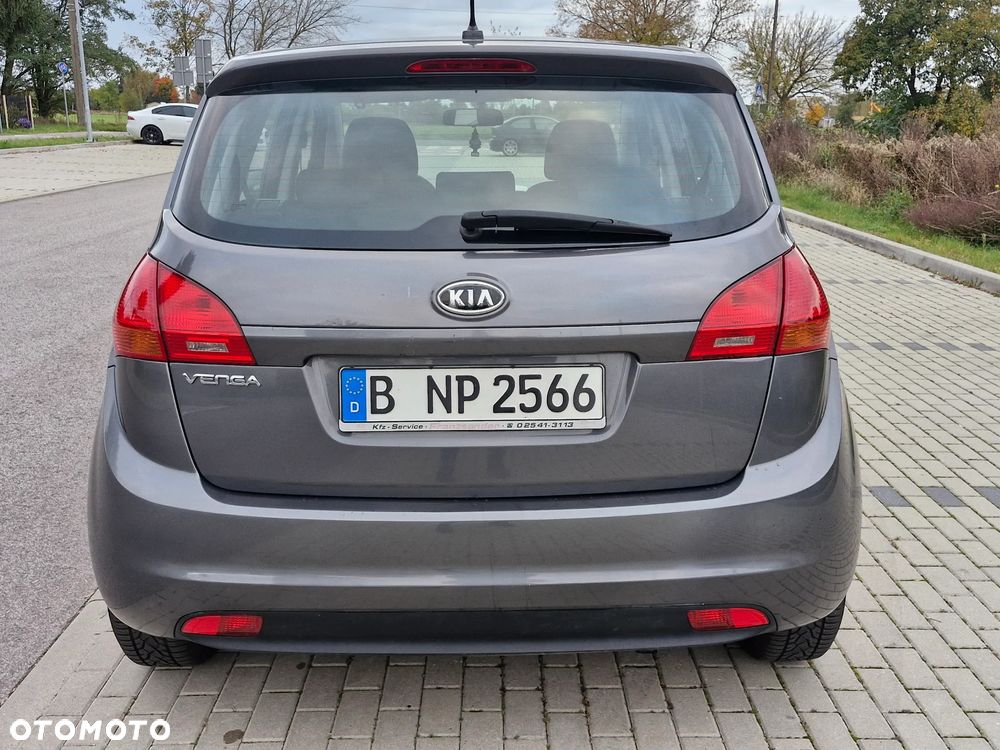 Kia Venga 1.4 CVVT Fifa World Cup Edition - 15