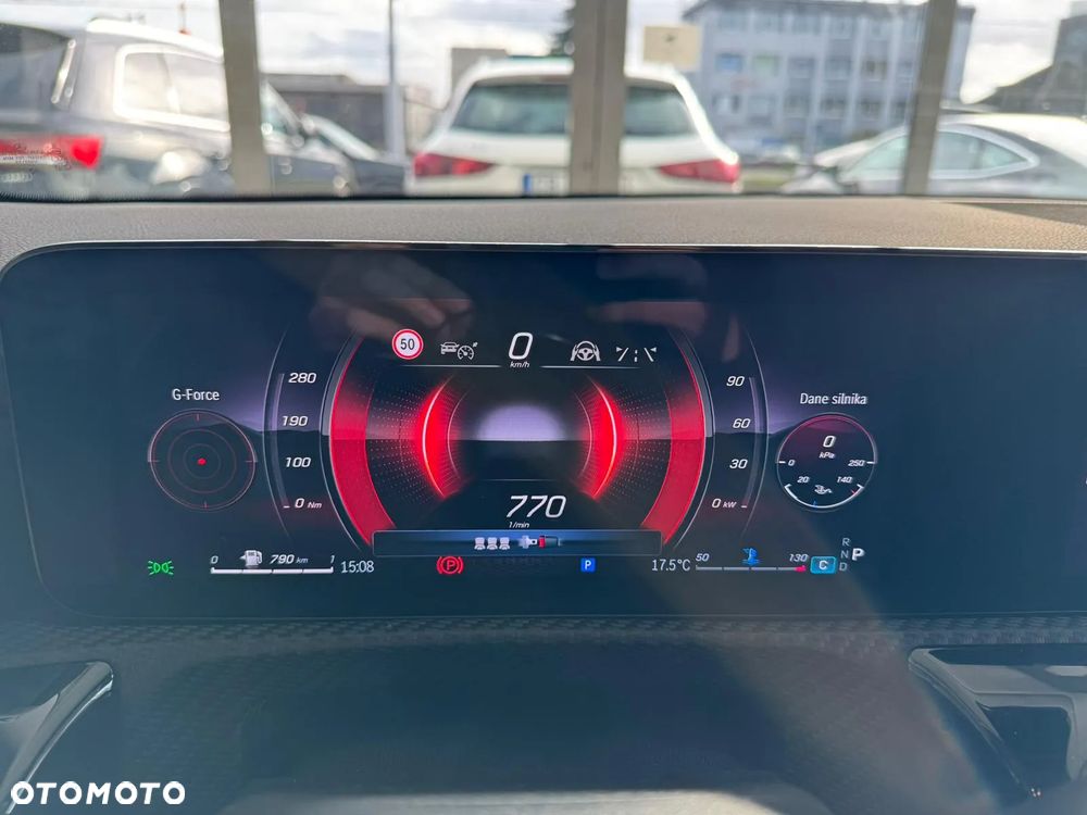 Mercedes-Benz CLA 180 d Progressive 8G-DCT - 12