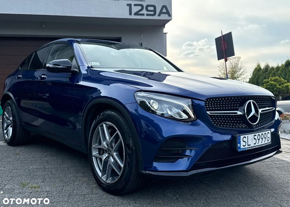 Mercedes-Benz GLC 250 4Matic 9G-TRONIC AMG Line - 12