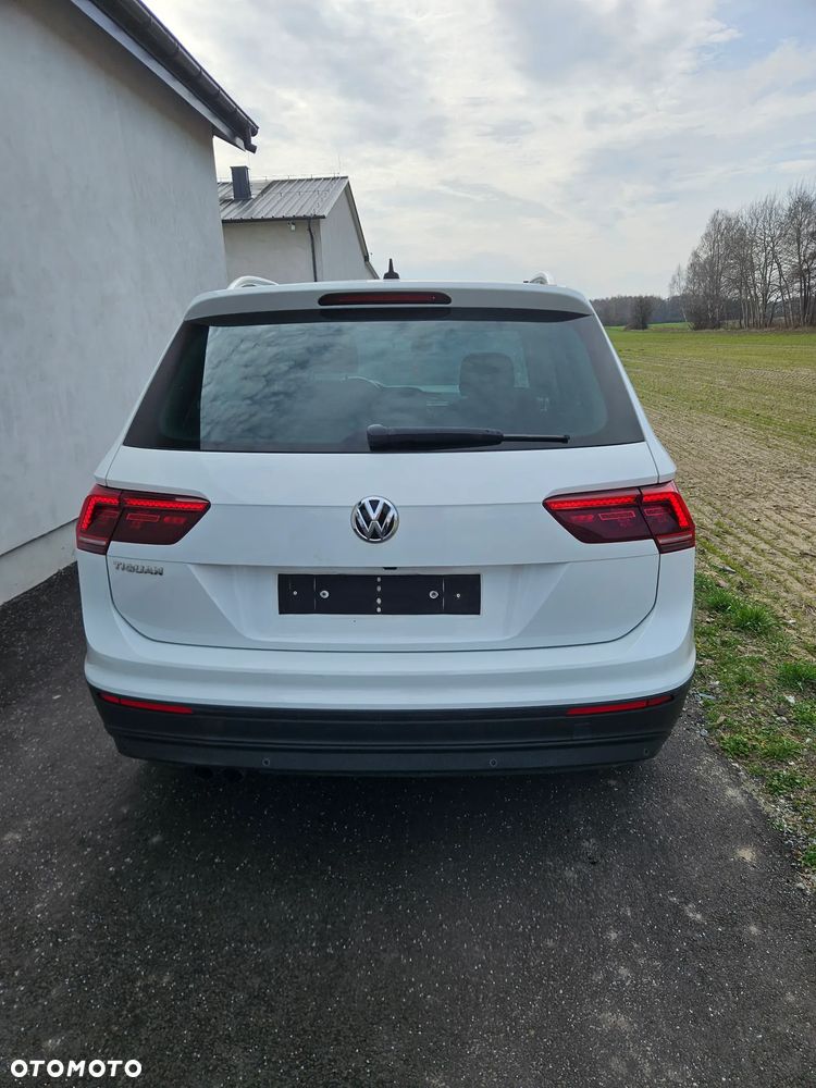 Volkswagen Tiguan 2.0 TDI SCR (BlueMotion Technology) Comfortline - 4