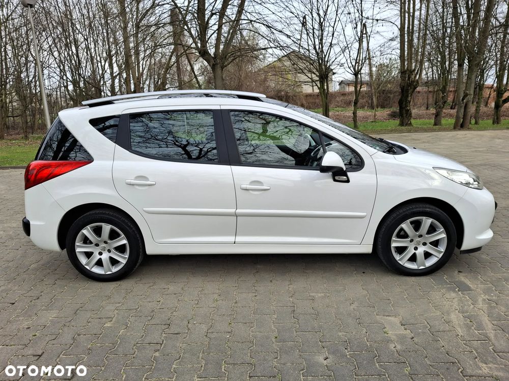 Peugeot 207 1.6 Premium - 7