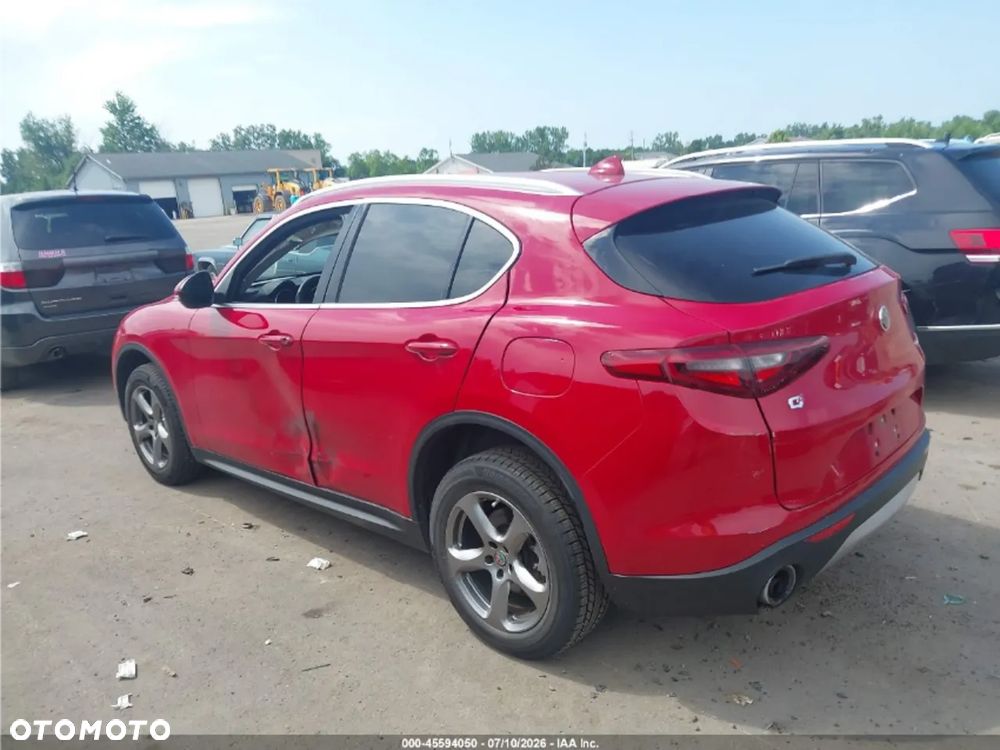 Alfa Romeo Stelvio - 20