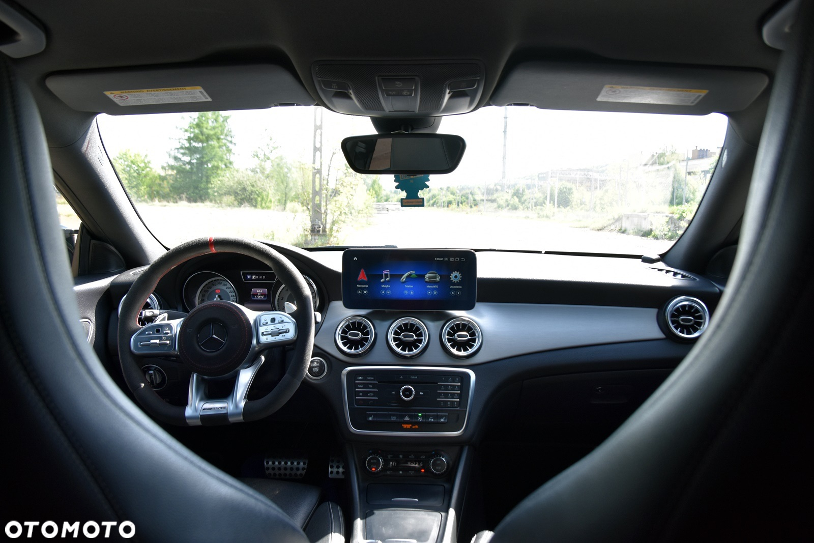 Mercedes-Benz CLA 250 4-Matic AMG Line - 8