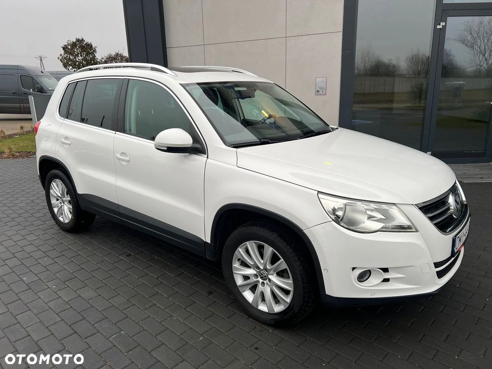 Volkswagen Tiguan - 5