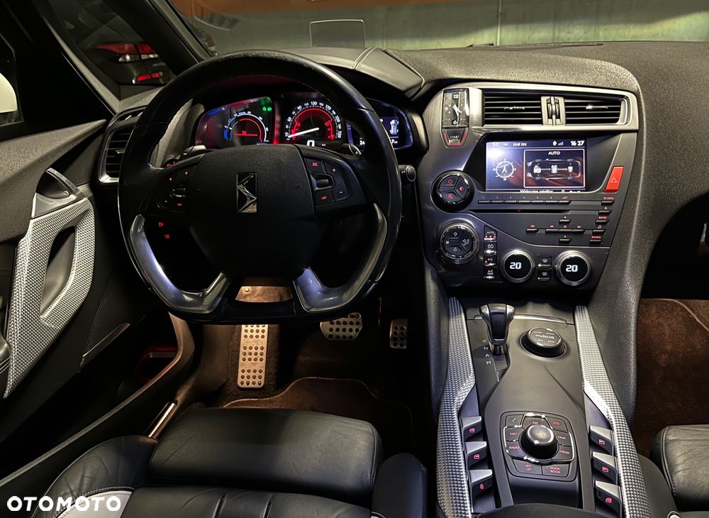 Citroën DS5 Hybrid4 EGS6 SportChic - 23