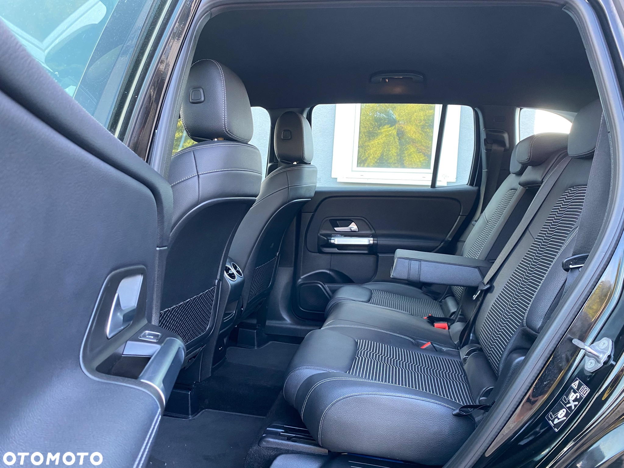 Mercedes-Benz GLB 200 d 8G-DCT Progressive Advanced - 32