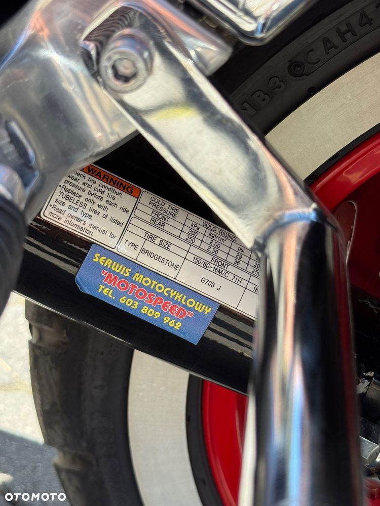 Suzuki VL 1500 Intruder LC - Boulevard C90 - 18