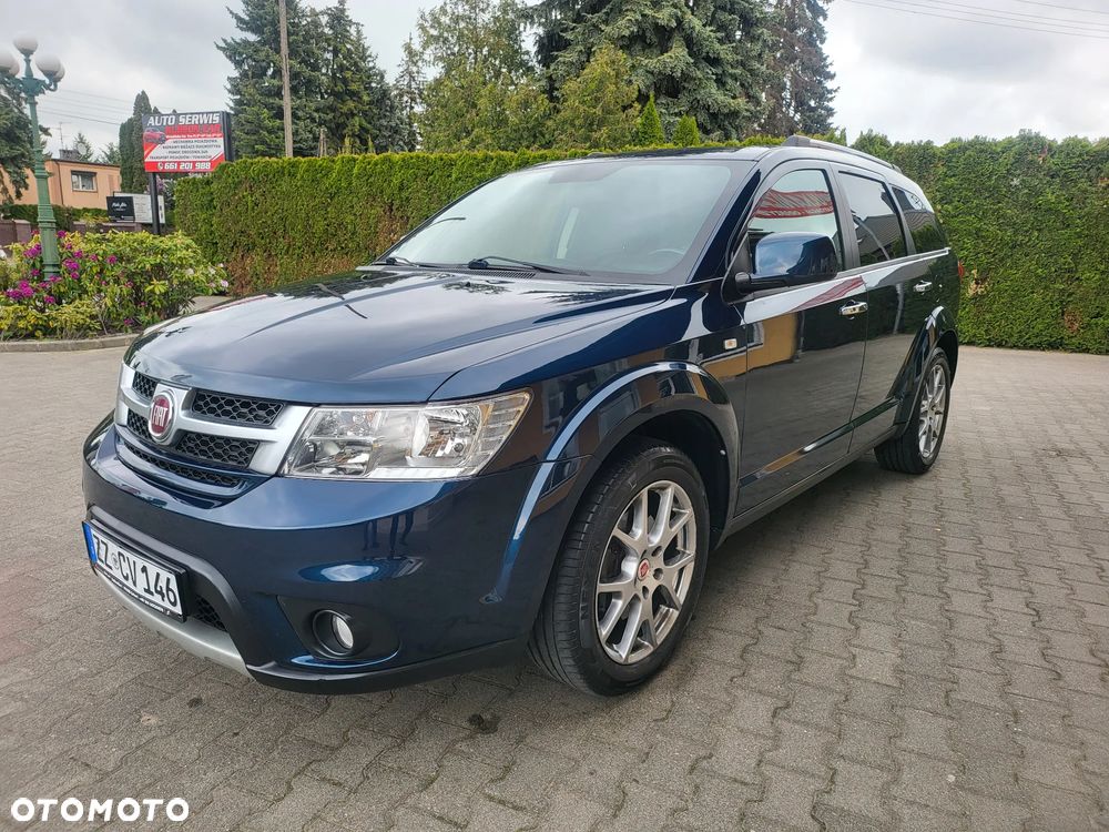 Fiat Freemont 2.0 Multijet 16V DPF Automatik Allrad Black Code - 1