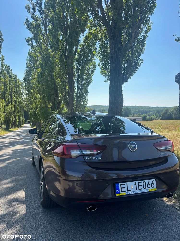 Opel Insignia - 9