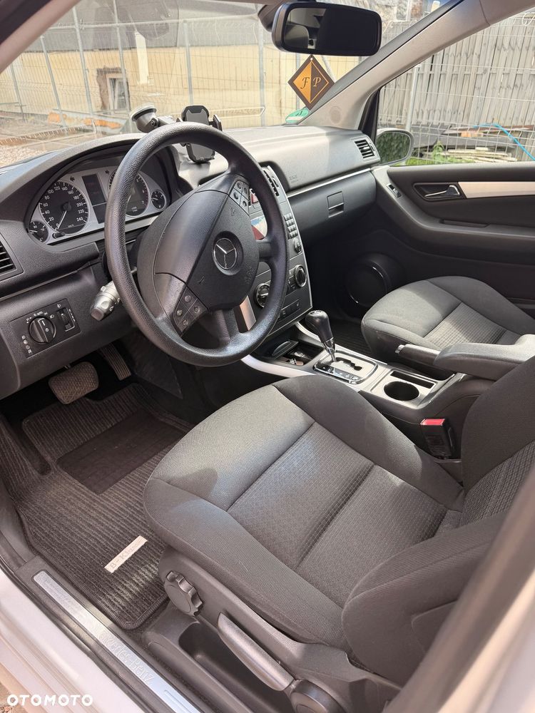 Mercedes-Benz Klasa B 170 Autotronic - 9