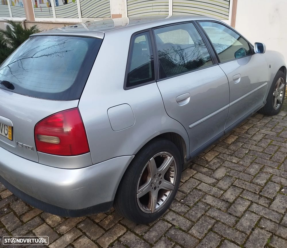 Audi A3 Sportback - 4