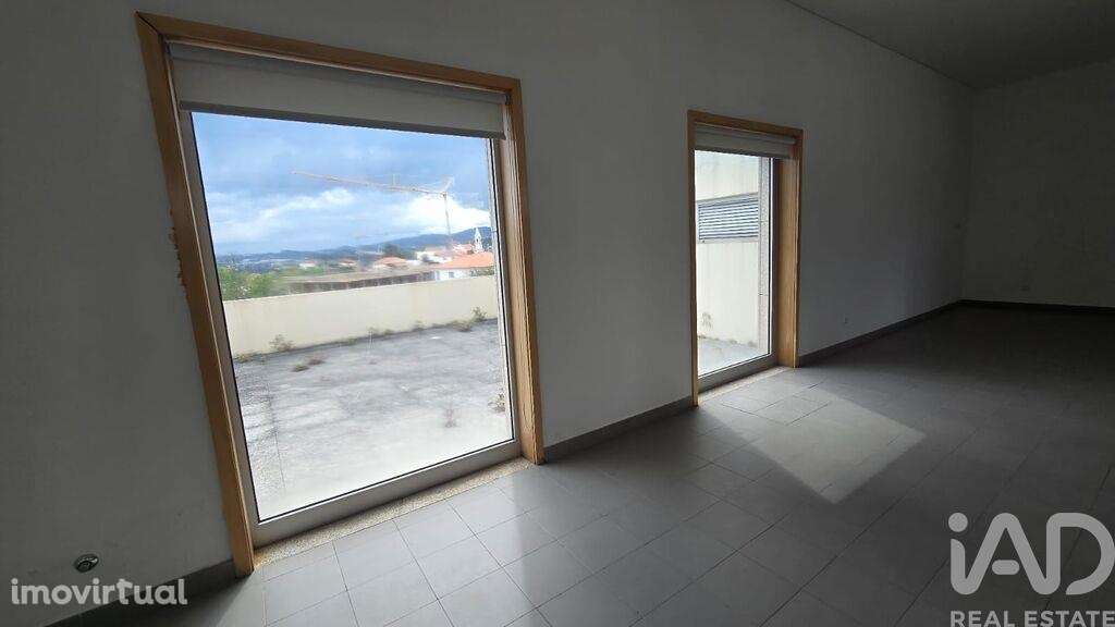 Loja / Estabelecimento Comercial em Vila meã de 237,00 m2 - Grande imagem: 4/19