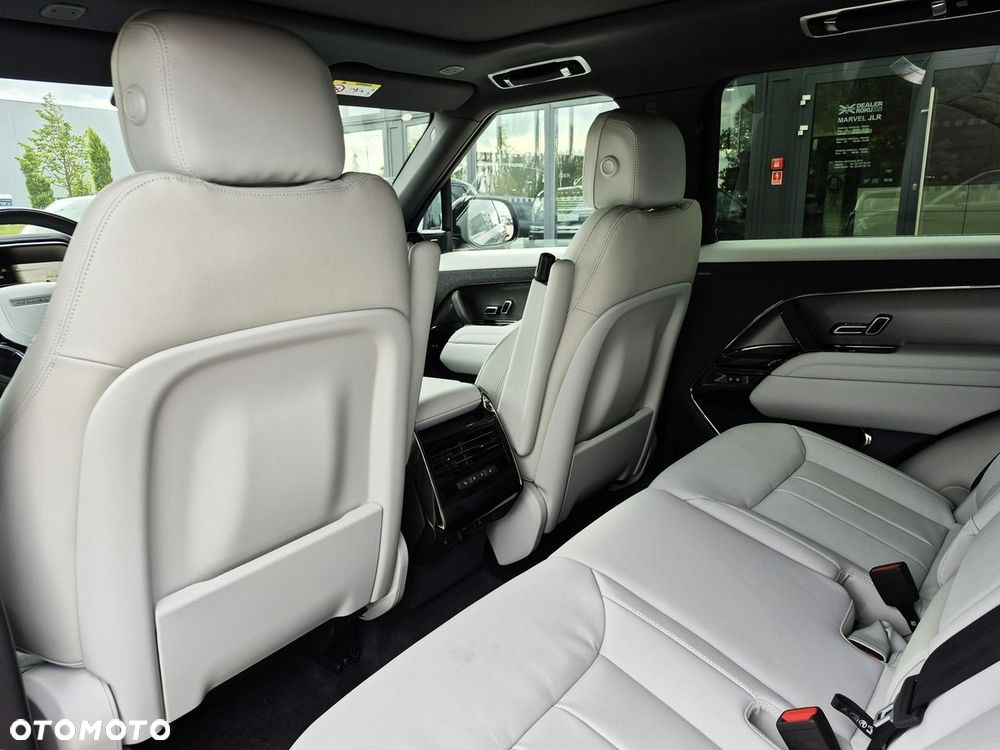 Land Rover Range Rover Sport - 26