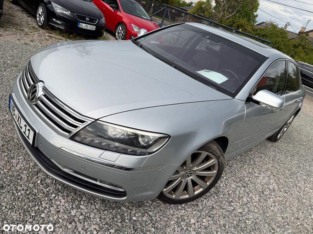 Volkswagen Phaeton 4.2 V8 4MOTION Automatik (5 Sitzer) - 22
