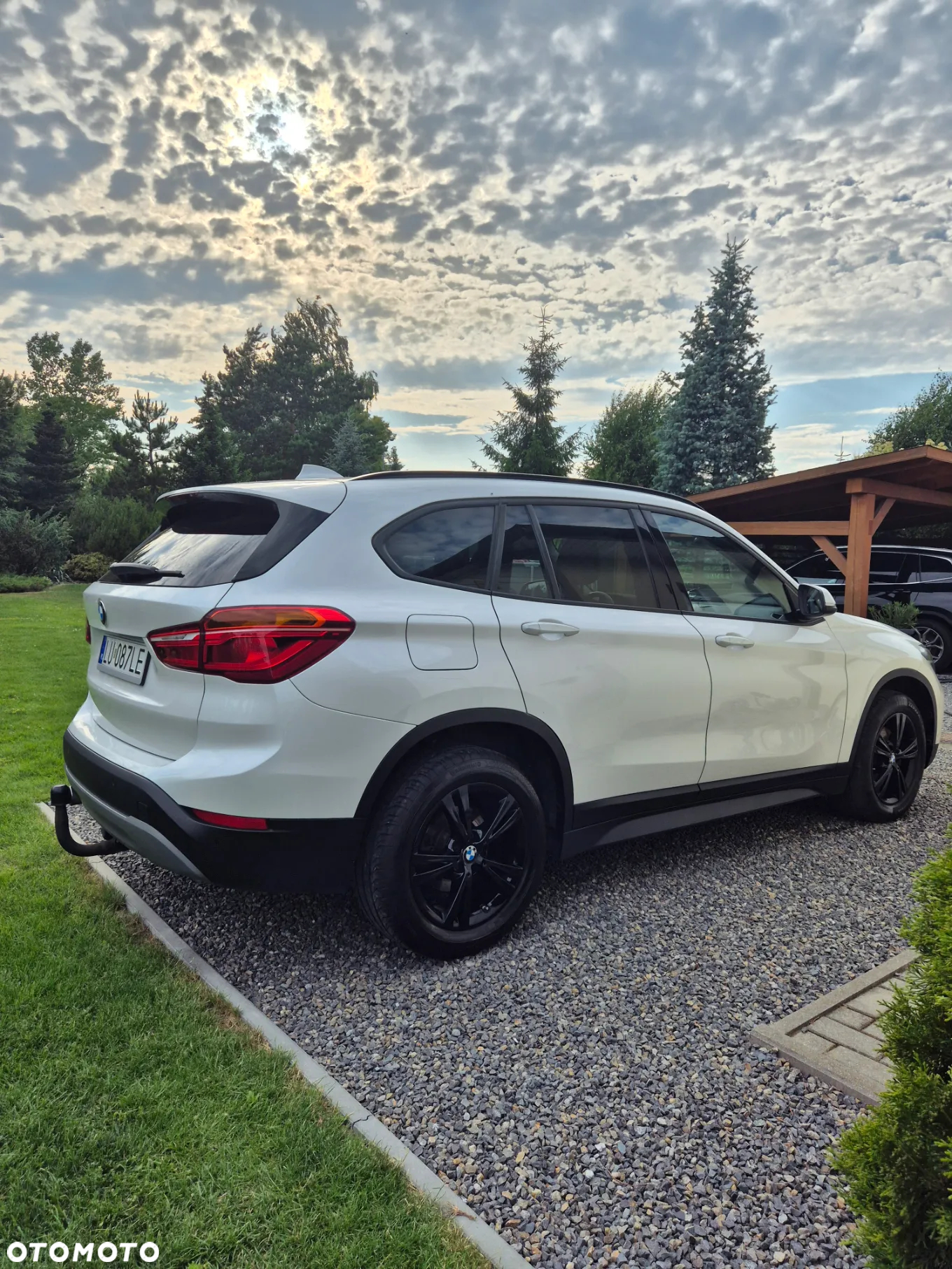 BMW X1 sDrive18d Business Edition - 7