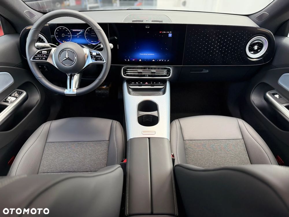Mercedes-Benz CLA - 9