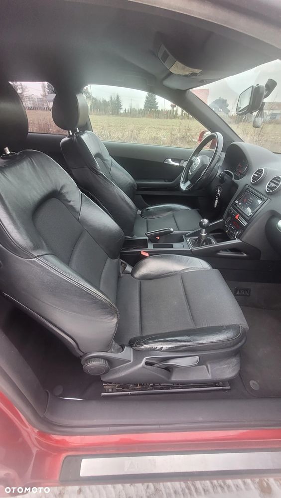 Audi A3 3-drzwiowe 2.0 TDI DPF Ambition - 7