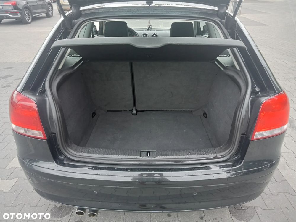 Audi A3 3-drzwiowe 1.4T FSI Ambiente - 8
