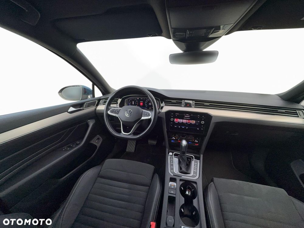Volkswagen Passat 2.0 TSI Elegance DSG - 16