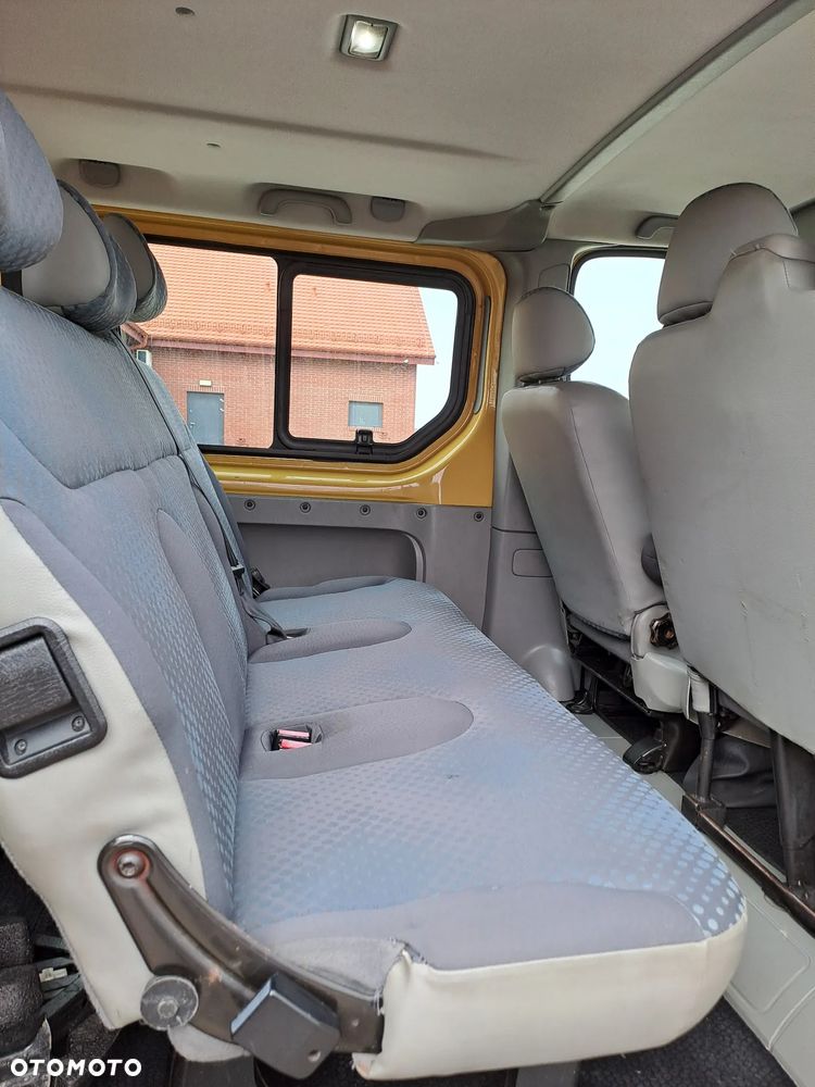 Renault trafic - 12