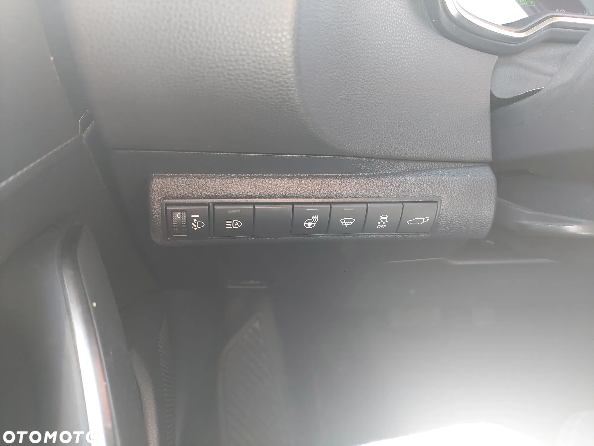 Toyota Corolla 1.8 Hybrid Touring Sports Comfort - 7