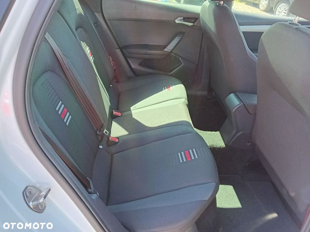 Seat Arona - 10