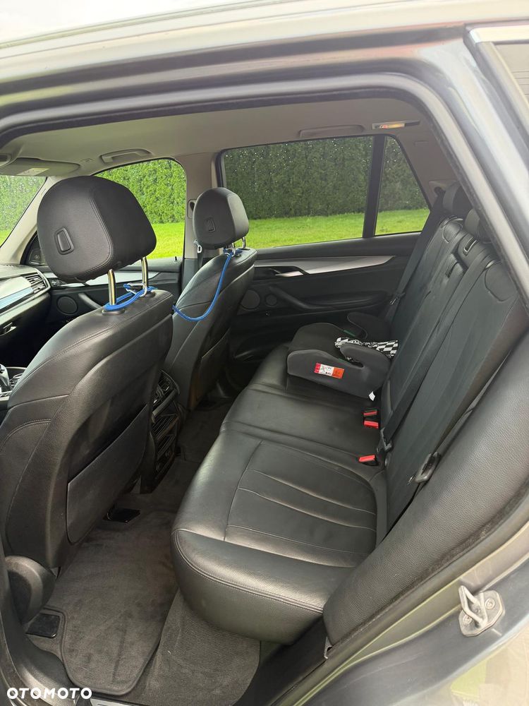 BMW X5 xDrive25d - 12