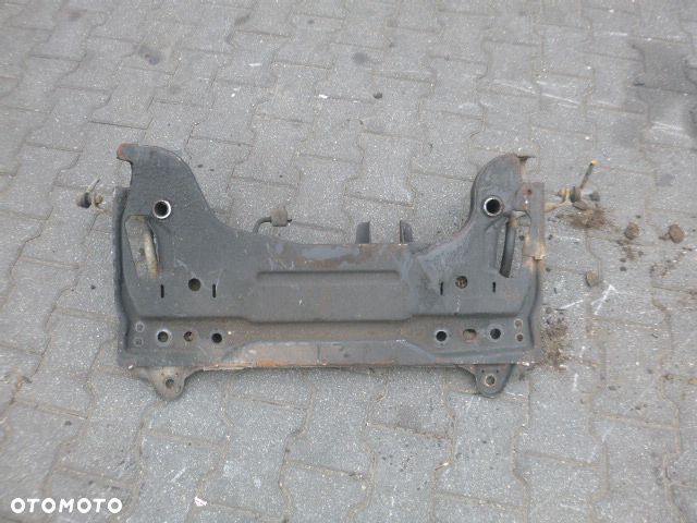 SANKI WÓZEK ŁAWA KOŁYSKA PRZÓD PRZEDNIE FORD FUSION MK1 1.6 TDCI - 16