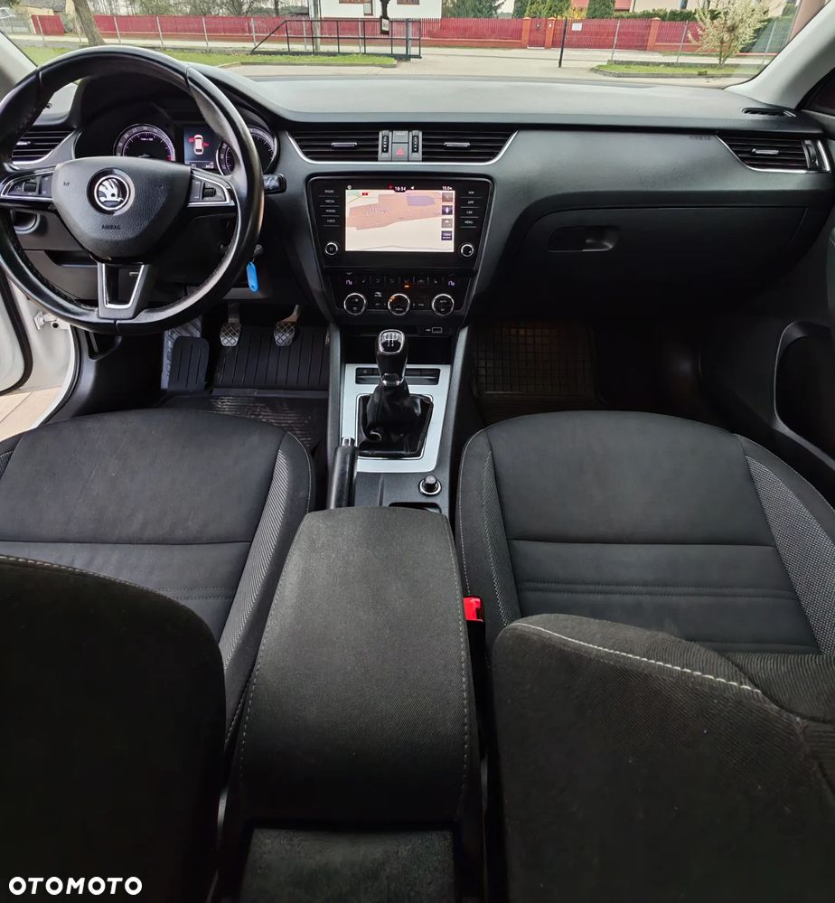 Skoda Octavia - 7