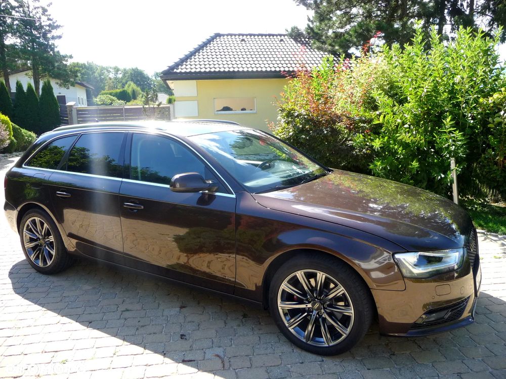 Audi A4 Avant - 16
