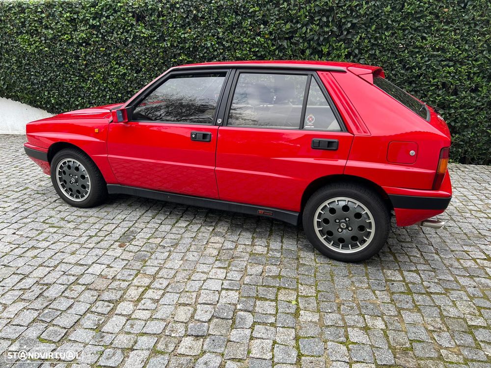 Lancia Delta 2.0 HF Integrale - 5