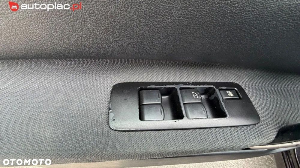 Nissan Qashqai 2.0 dCi 4x4 Tekna Premium - 38