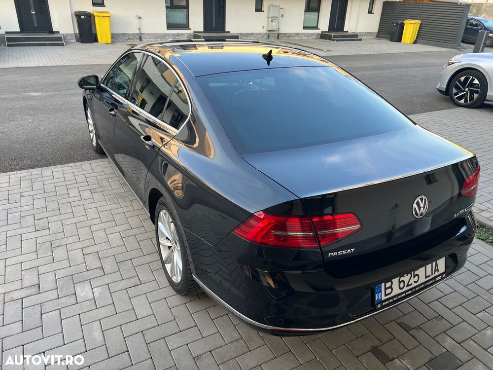 Volkswagen Passat 2.0 TDI DSG Highline - 4