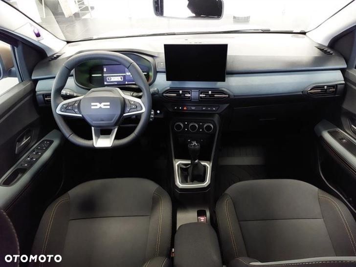 Dacia Sandero - 8