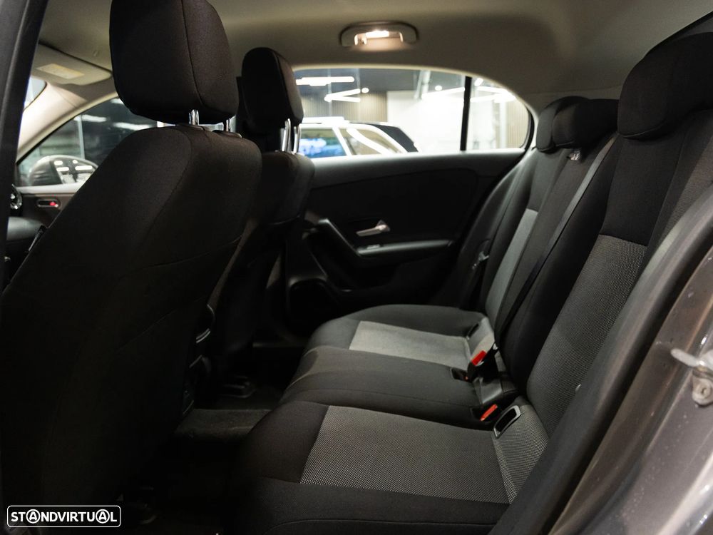 Mercedes-Benz A 180 d Progressive Aut. - 21